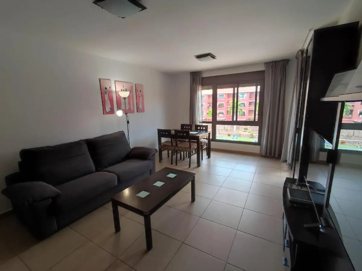 Casa Ludovica: Comfort Y Relax Palm-mar Apartment